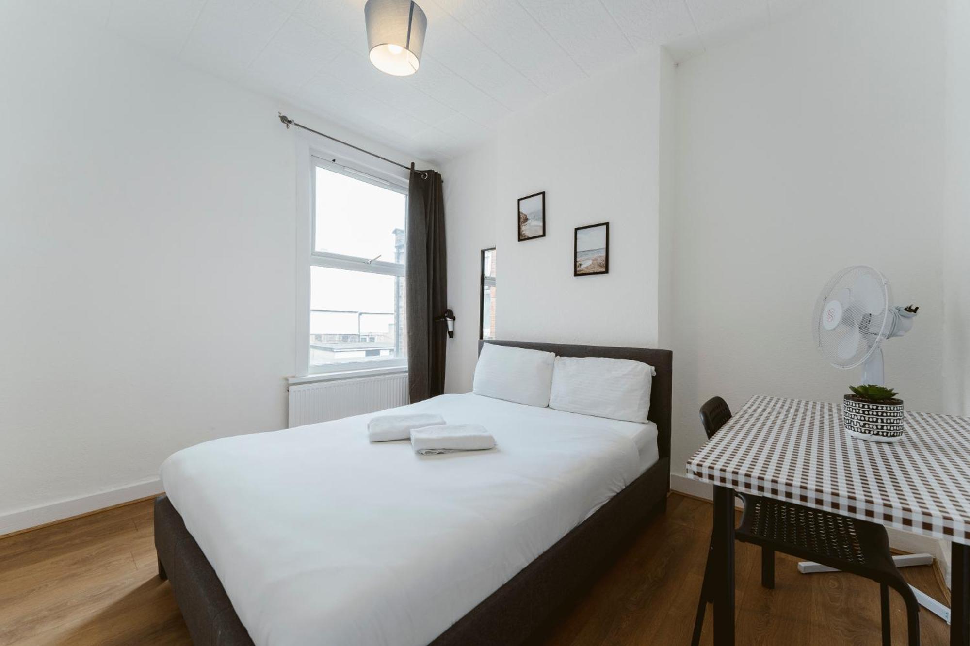 Manor House Great Rooms To Stay London Bagian luar foto